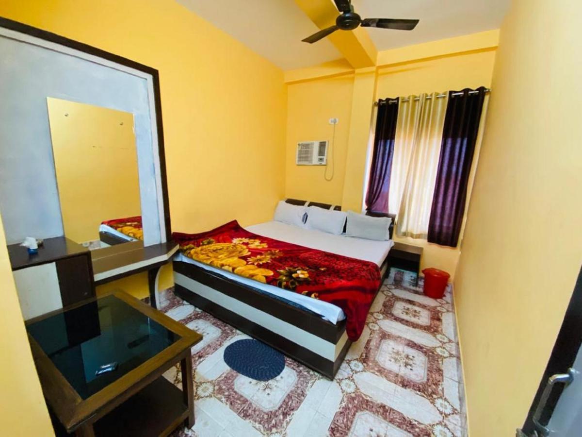 Staymaker Hotel Prerana Tarapith Eksteriør billede